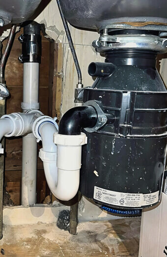https://claremontplumber.com.au/uploads/2025/06/blocked-drains-220885.jpg