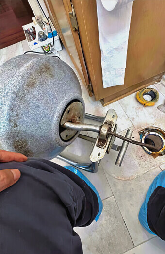https://claremontplumber.com.au/uploads/2025/06/emergency-plumbing-877321.jpg